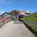 Nassfeldpass 아파트